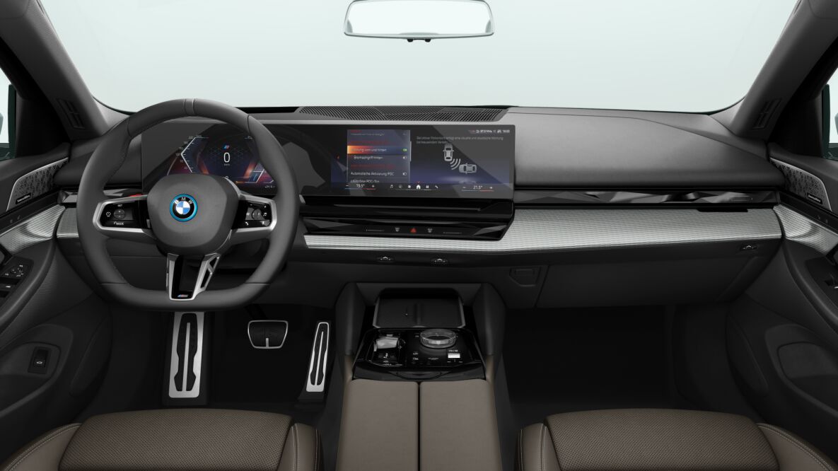 BMW BMW I im Innenraum von vorne BMW BMW I im Innenraum von vorne