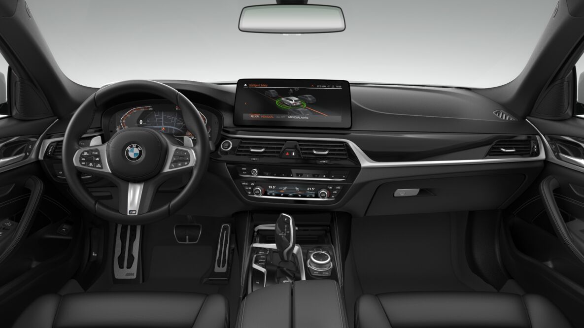 BMW BMW 5er im Innenraum von vorne BMW BMW 5er im Innenraum von vorne
