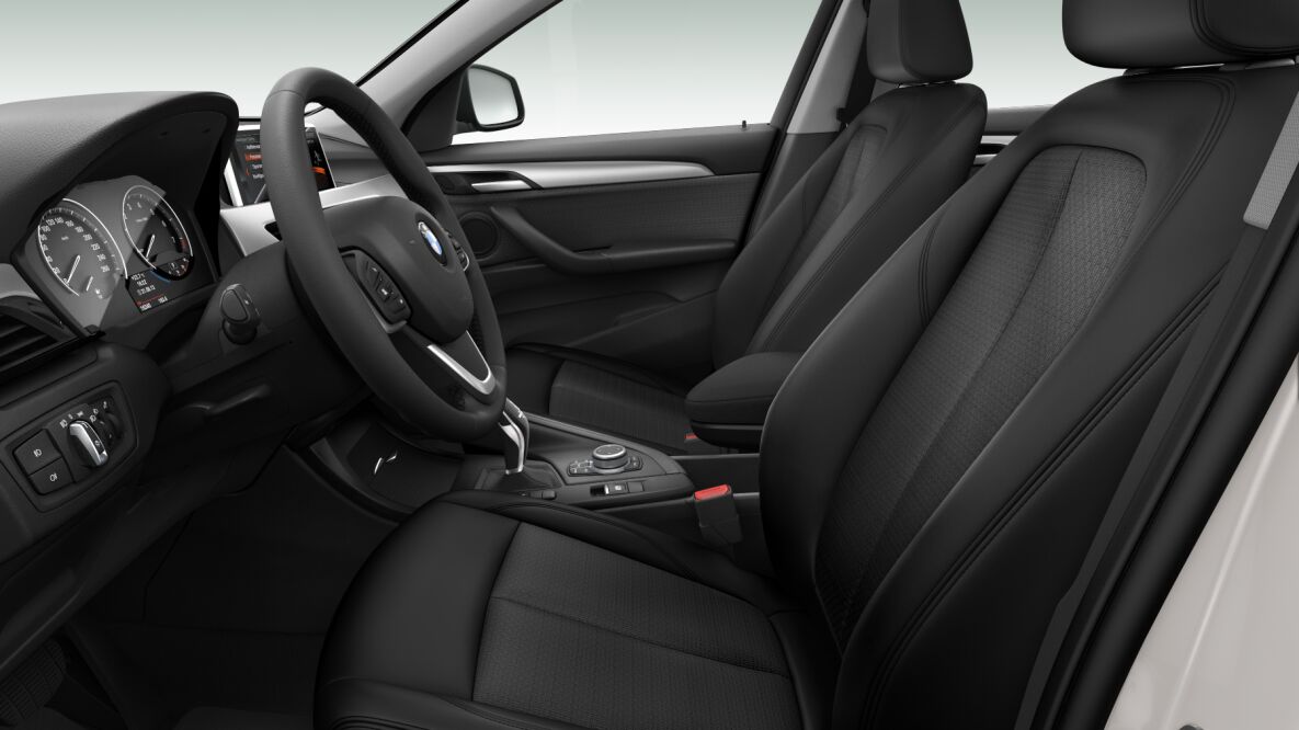 BMW BMW X im Innenraum seitlich BMW BMW X im Innenraum seitlich